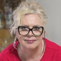 Lililiya, Kobieta, 55